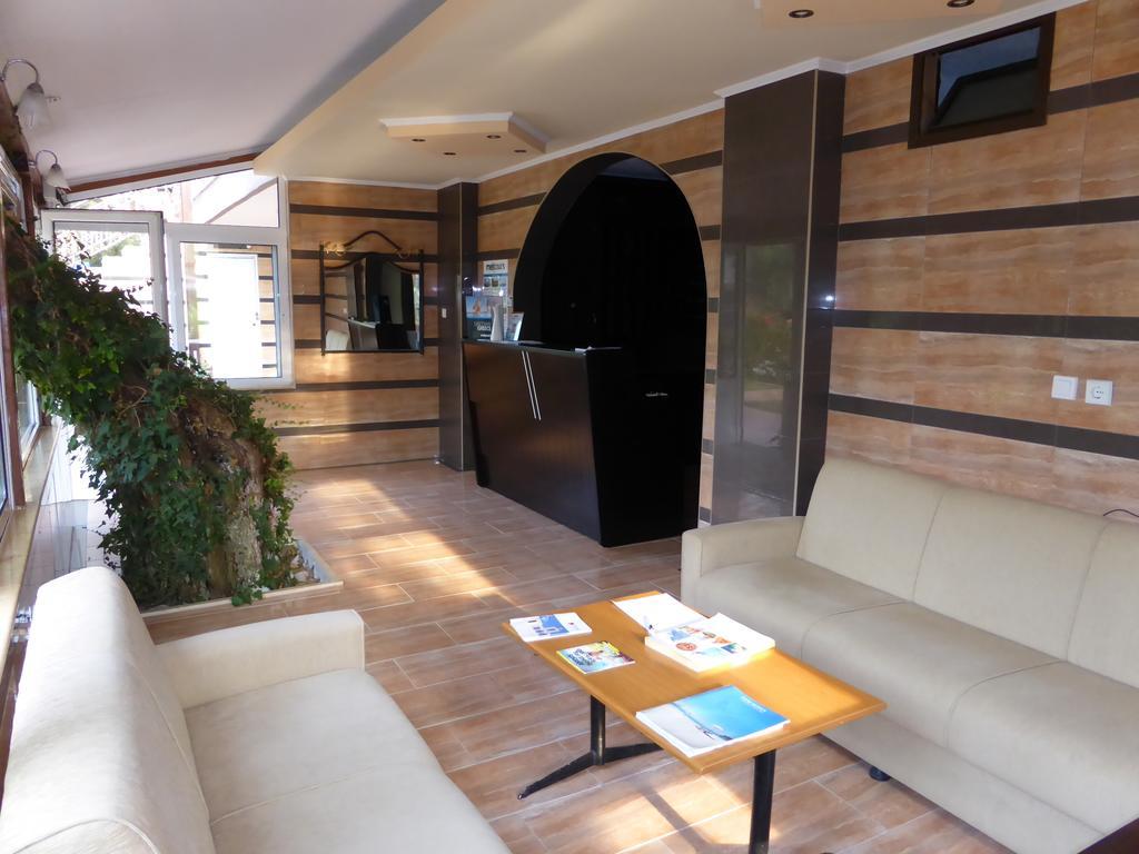 Porto Matina Hotel Metamorfosi  Buitenkant foto