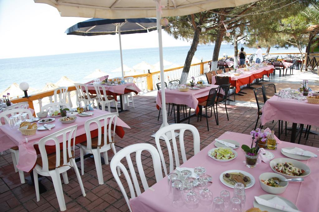 Porto Matina Hotel Metamorfosi  Buitenkant foto