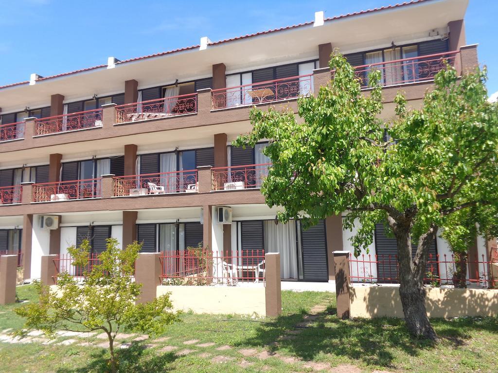 Porto Matina Hotel Metamorfosi  Buitenkant foto
